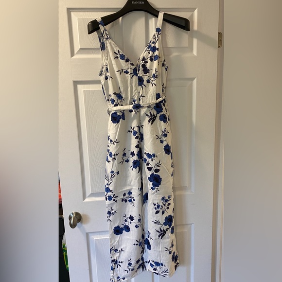 Jumpsuit - Picture 1 of 4